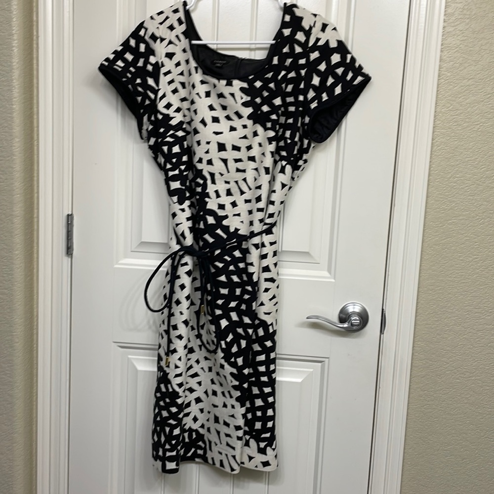 Talbots Dress 16 Cream Black Short Sleeve Belted Stretch Career Church